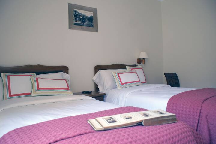 Room 5 of 27