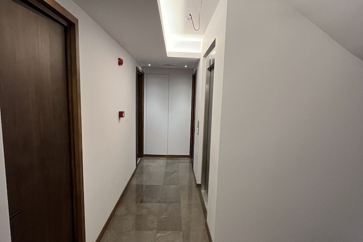 Ballroom/Hall 16 of 21