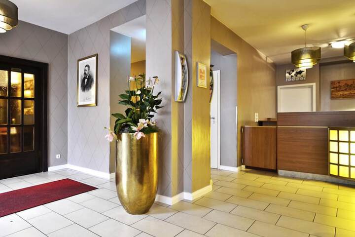 Hotel Interior 9 of 67