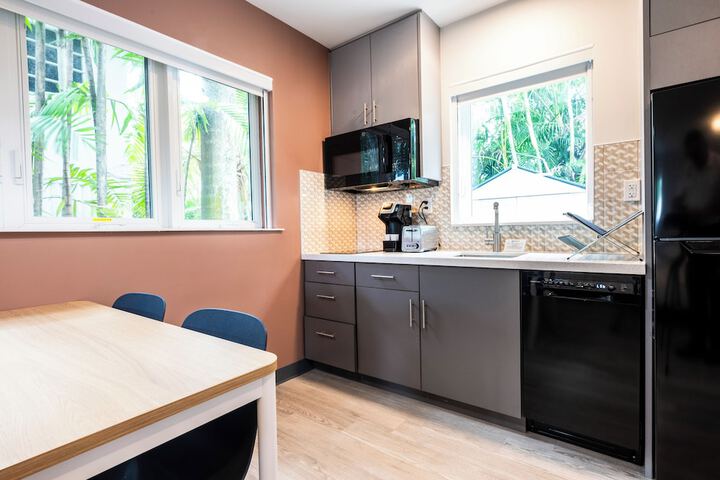 Private kitchenette