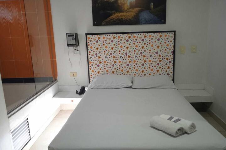 Room 9 of 10
