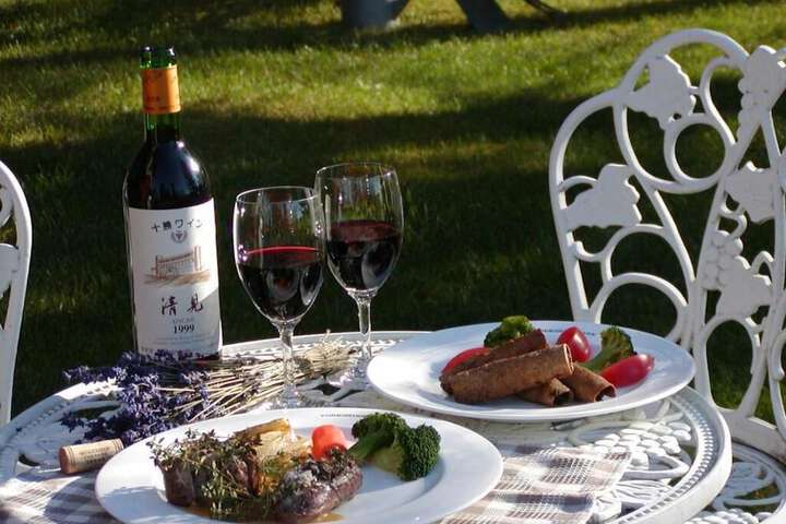 Dining Photos