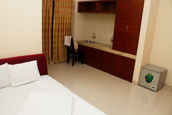 Room 28 of 41
