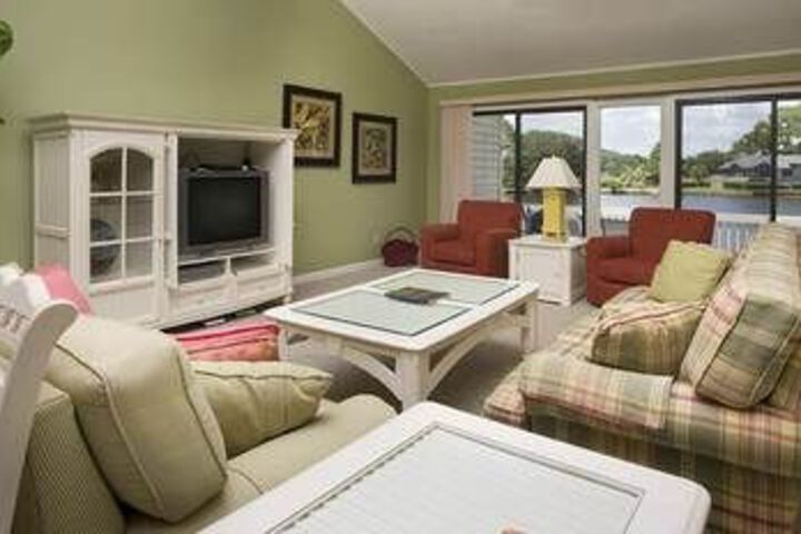 Photo of Calibogue Club 2630 by RedAwning