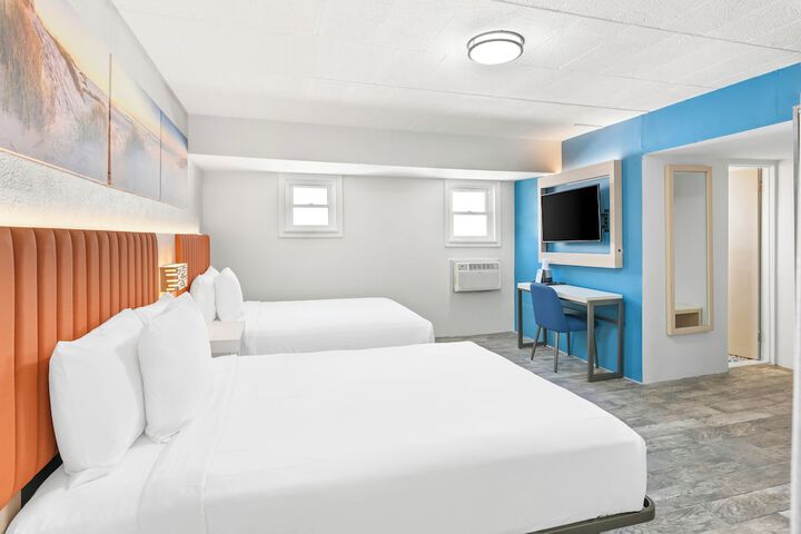 2 Double Beds (2 of 7)