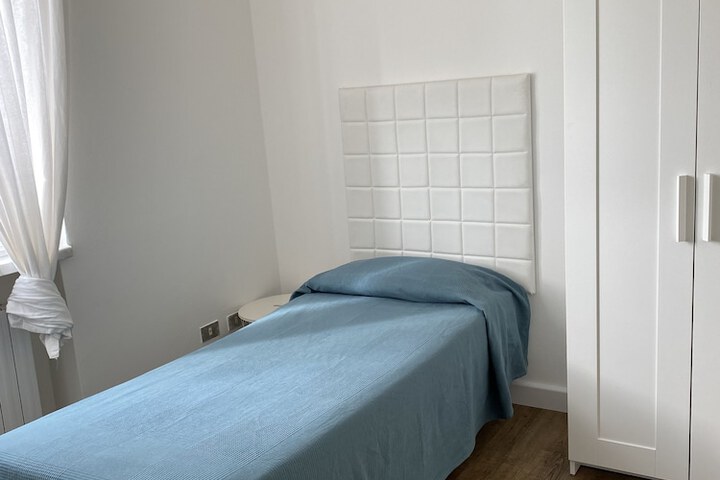 Room 18 of 68