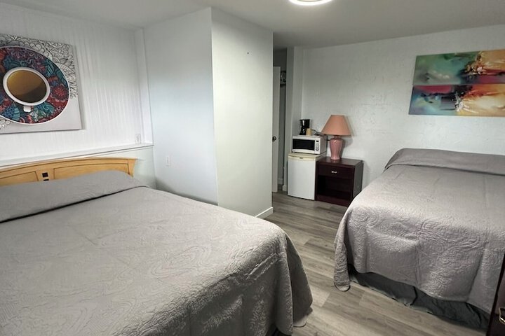 Room 33 of 57