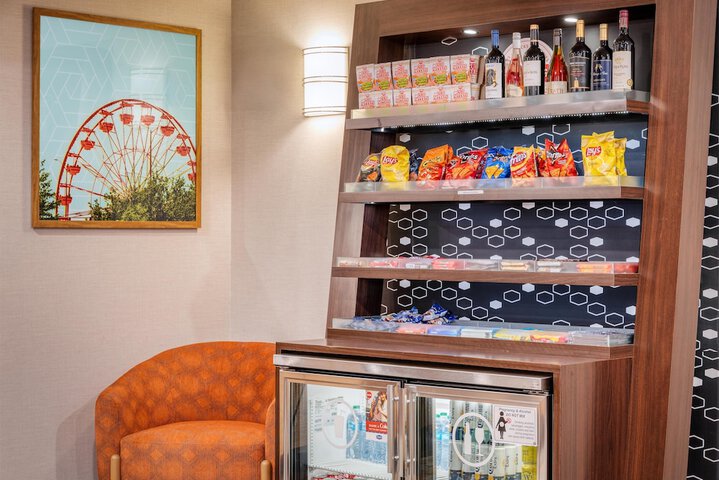 Snack bar
