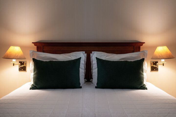 Room 40 of 171