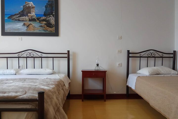 Room 8 of 20