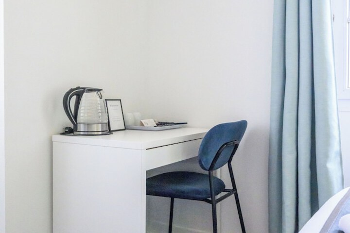 Room 14 of 66