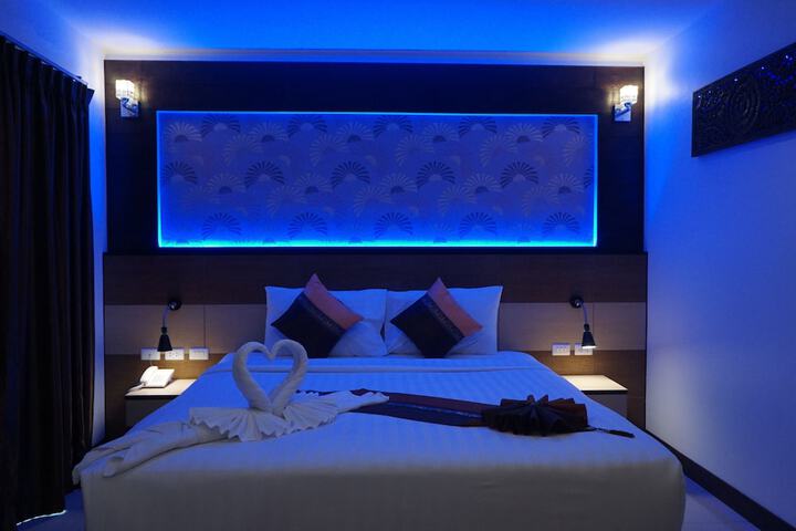 Room 18 of 82
