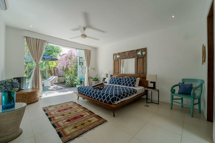 Room 3 of 39