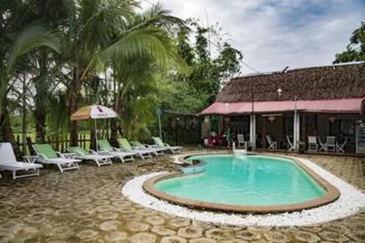Pool 21 of 24