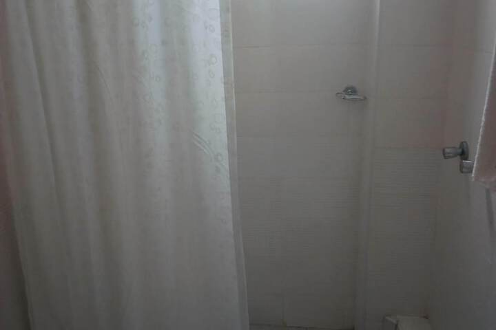 Room 21 of 36