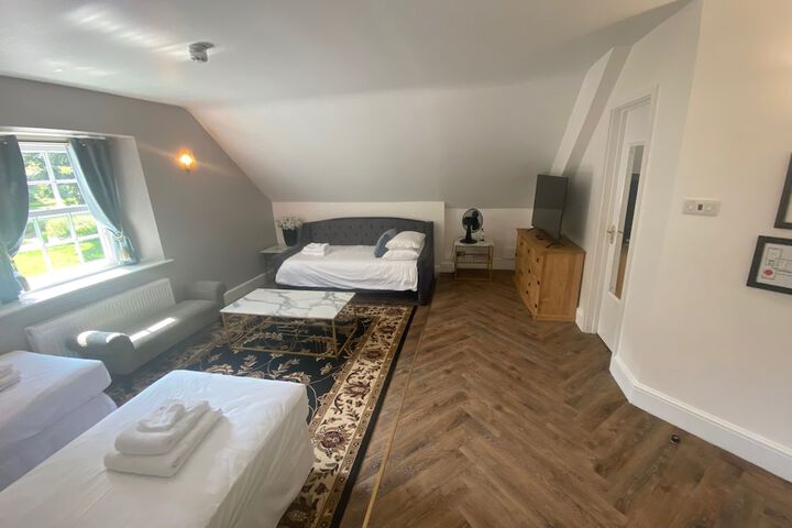 Room 16 of 58
