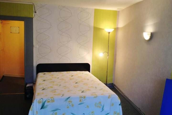 Room 5 of 31