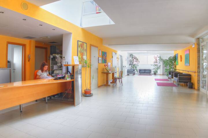 Check-in/check-out kiosk