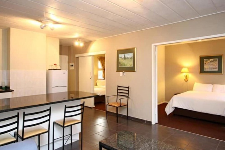 Room 11 of 26