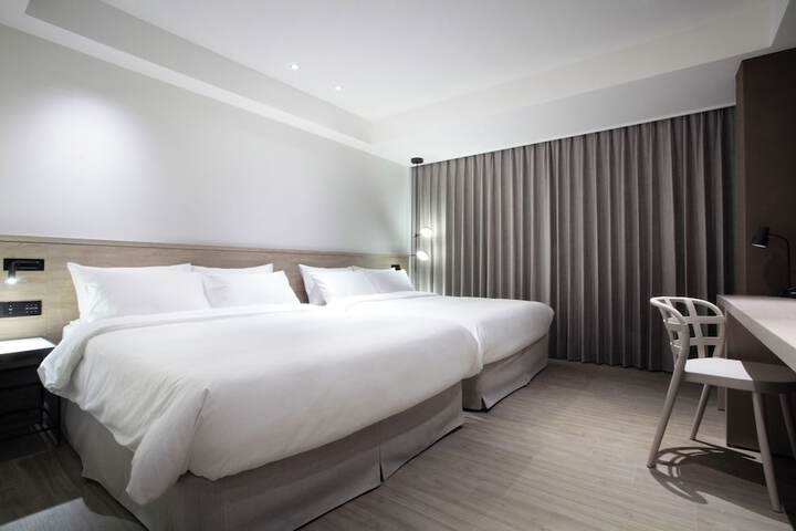 Room 21 of 67