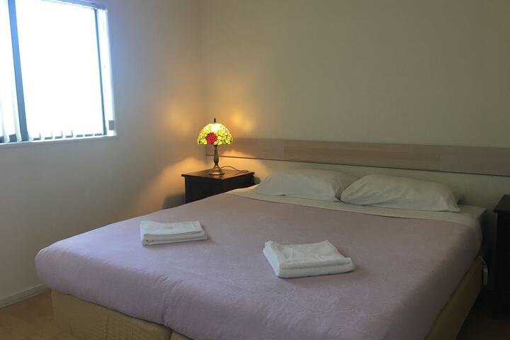 Room 7 of 51