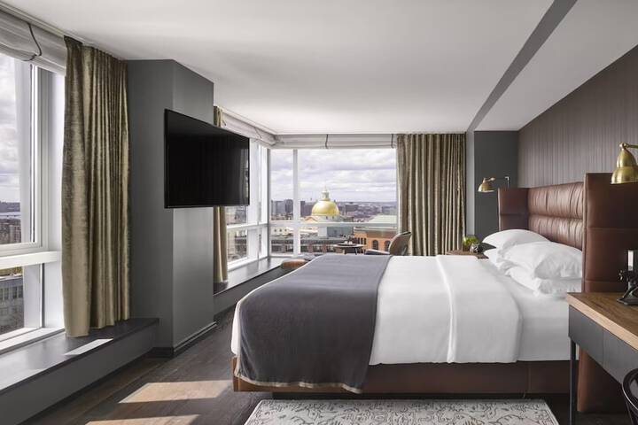 Room 46 of 120