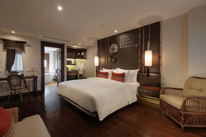 Room 7 of 46