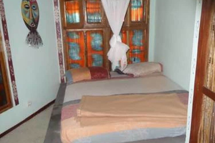 Room 6 of 22
