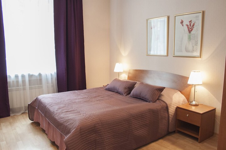 Room 4 of 62