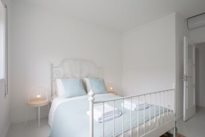 Room 28 of 30