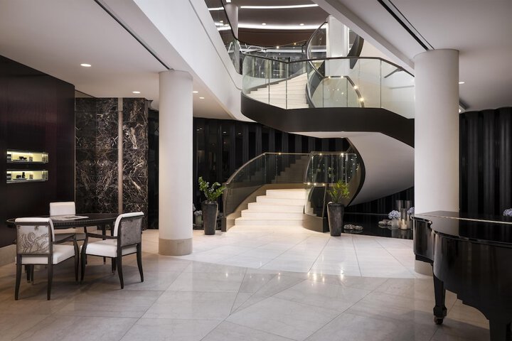 Lobby Photos