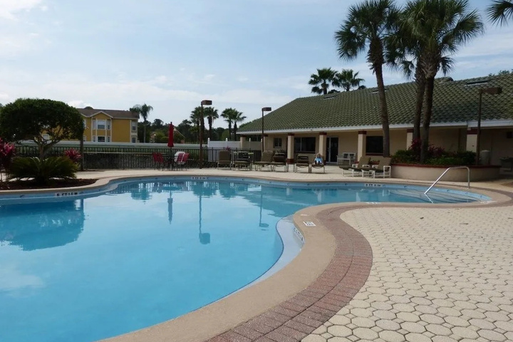 Pool 8 of 14