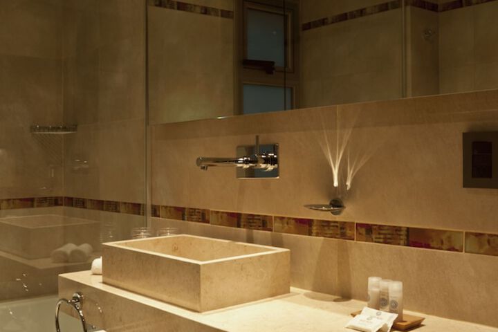 Clean Restrooms