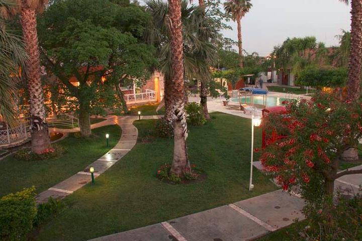 Hotel 4 of 34