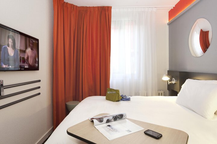 Room 20 of 45