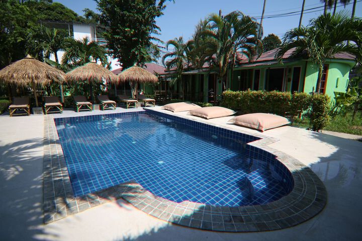 Pool 26 of 50