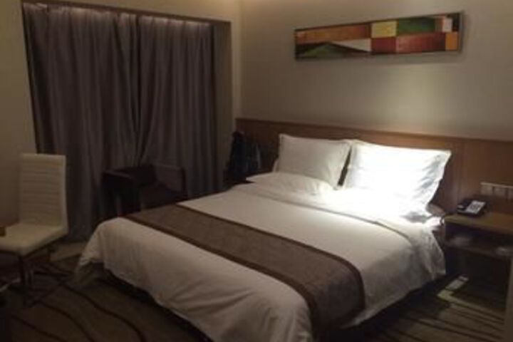Room 56 of 137