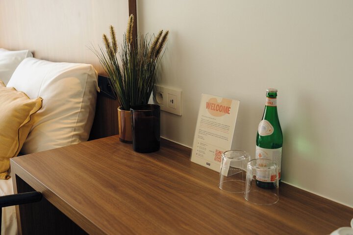 Room 28 of 59