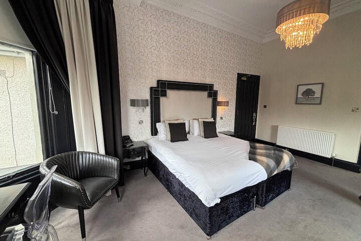 Room 59 of 106