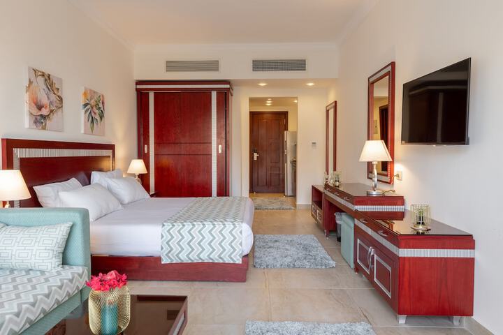 Room 17 of 71