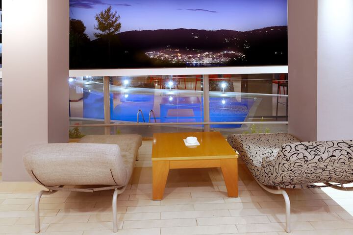 Hotel 120 of 126
