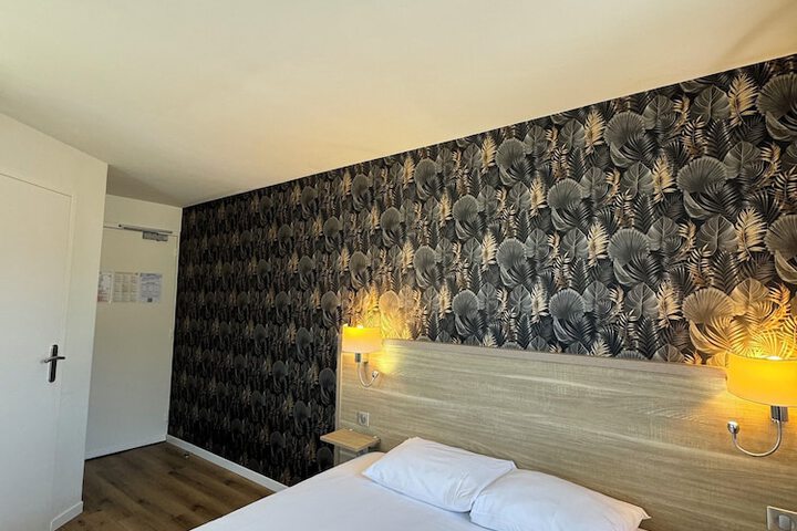 Room 17 of 62