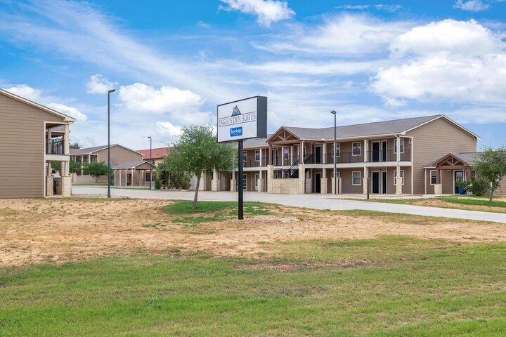 Exterior Photo