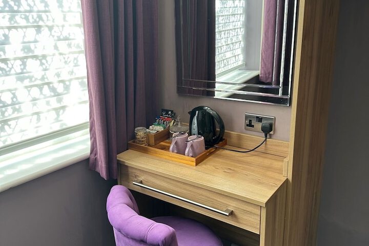 Room 69 of 193