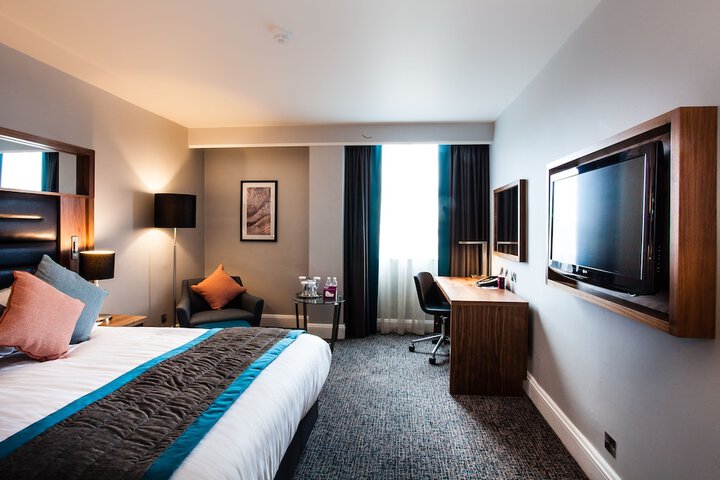 Room 26 of 70