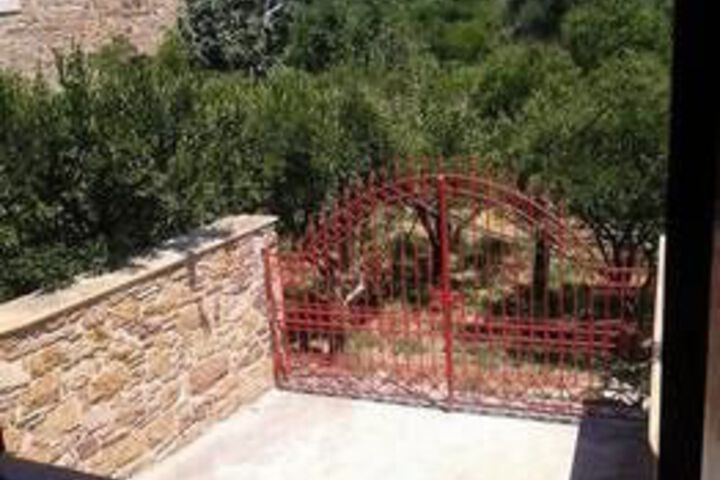 Property Grounds 35 of 48