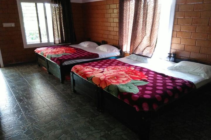 Room 16 of 169