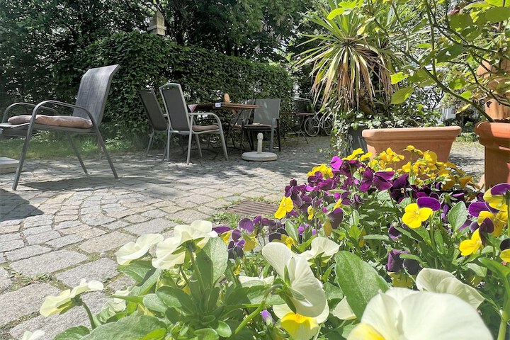 Terrace/Patio 19 of 57