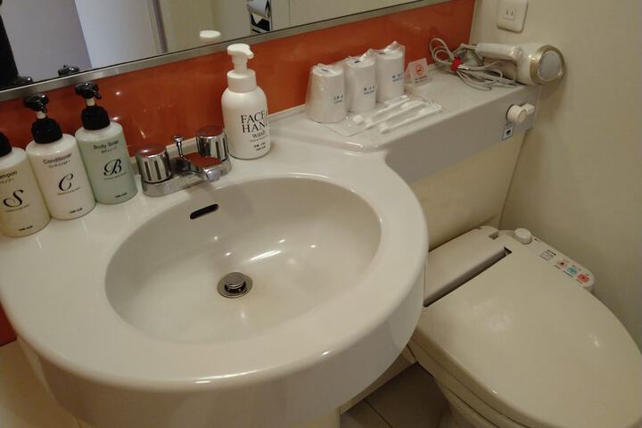 Bathroom Photo