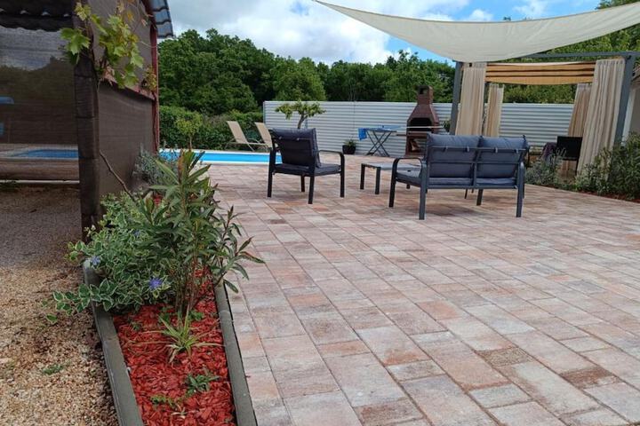 Terrace/Patio 20 of 49
